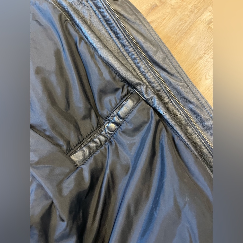 Wilsons 100% Leather Black Bomber Jacket Mens Size XL EUC - Picture 7 of 14